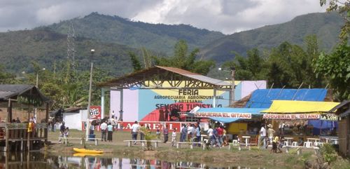 Feria agricultura artesanal Moyobamba 2005 Annual agriculture and craft Fair in Moyobamba