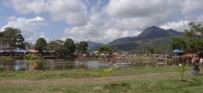 vista general sobre campo ferial de moyobamba. Genreal view of part of fair area